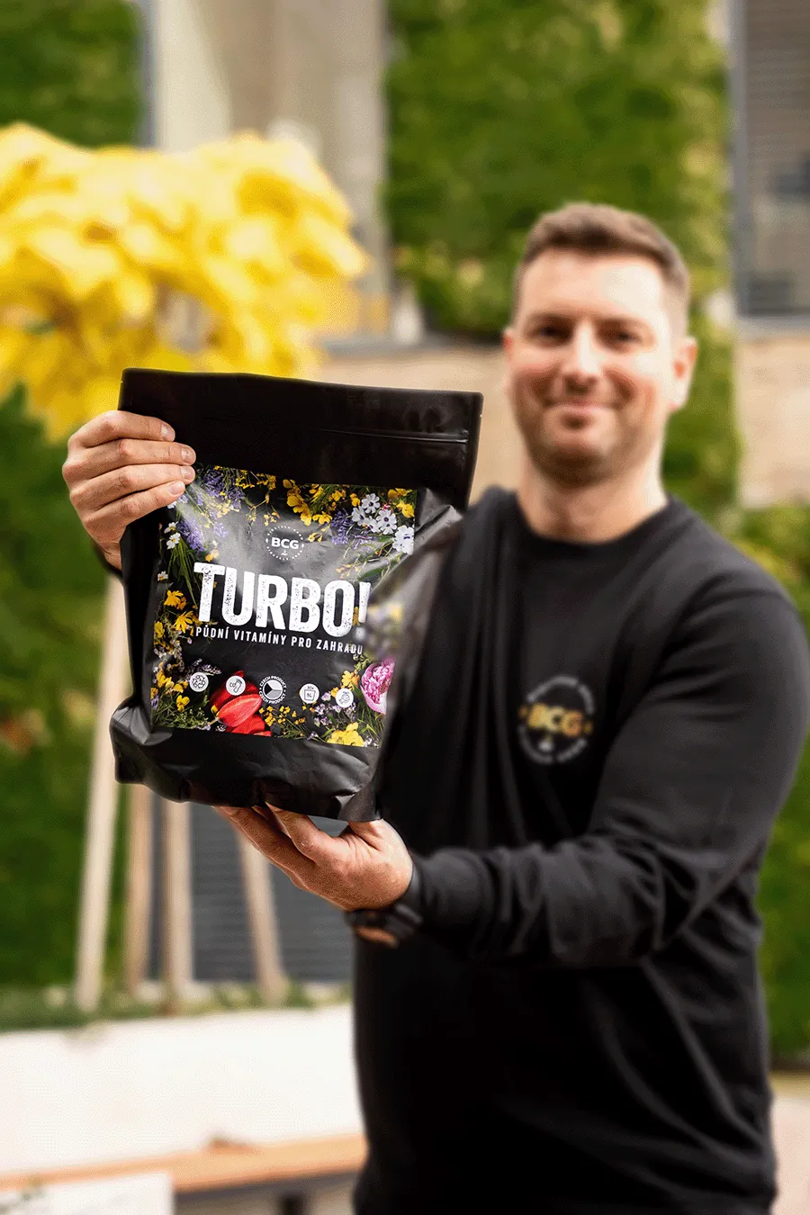 Spoluzakladatel Bio Cycle Grow drží balení TURBO!
